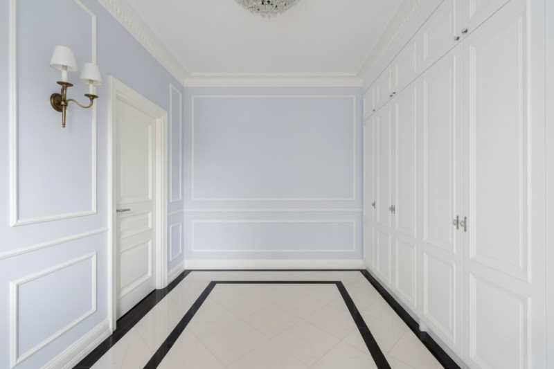 Матовый в коридоре