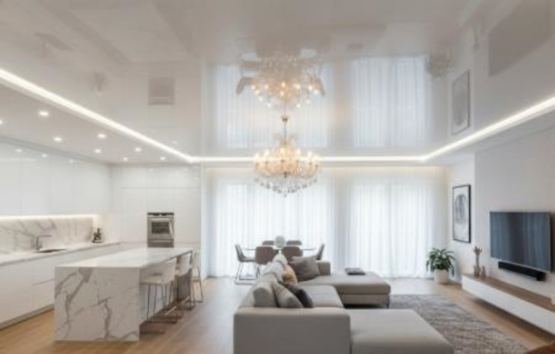 Глянцевый на кухне