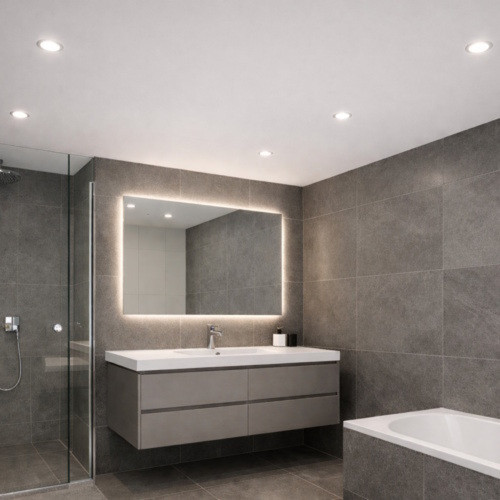 Натяжной потолок с точечными светильниками в ванной комнате