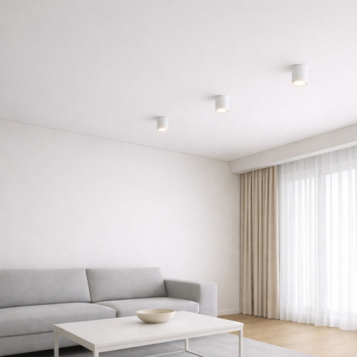 Цена матового натяжного потолка с с электрокарнизом в гостиной