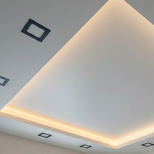 Монтаж двухуровневого потолка с контурной подсветкой и квадратными спотами