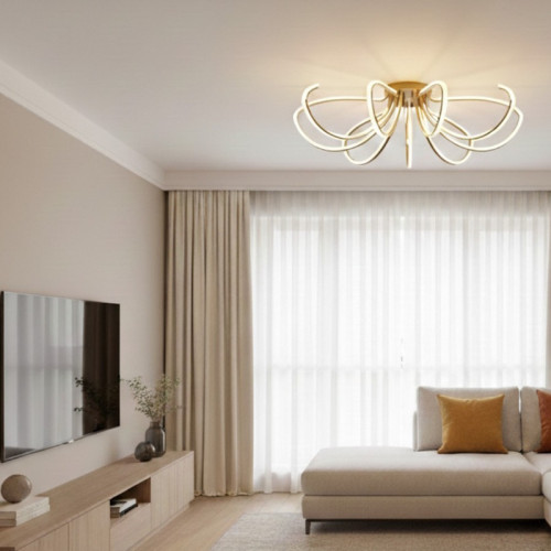 Монтаж матового потолка с люстрой в гостиной